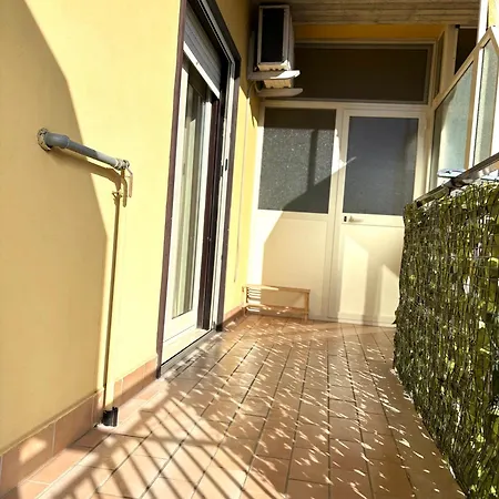 Magnolia House